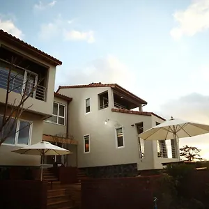 https://lake-pension.jejukoreahotels.com